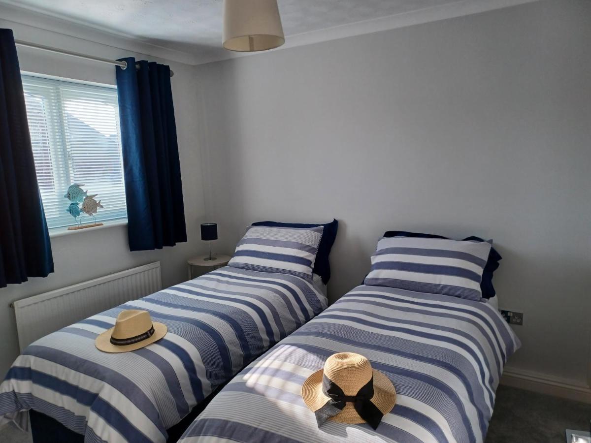 Ferienwohnung Aqua Vista Poole Exterior foto